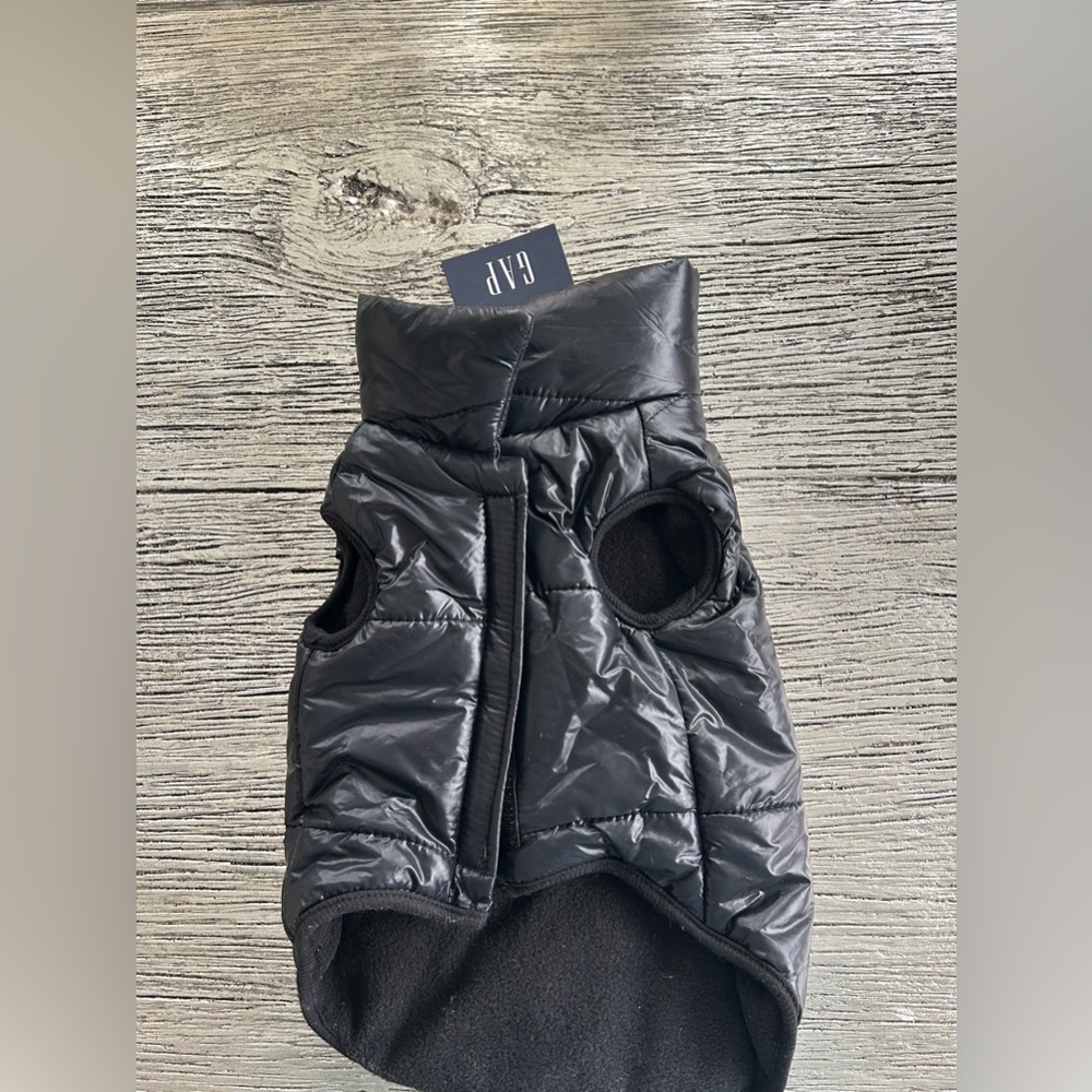 NWT Black GAP Puffy Dog Vest